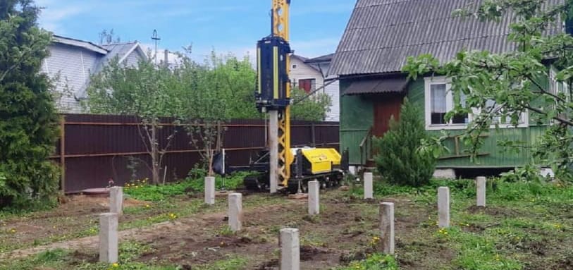 Фундамент на забивных ЖБ сваях